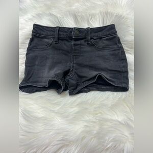 Size 10 GIRLS Black Denim Shorts E1